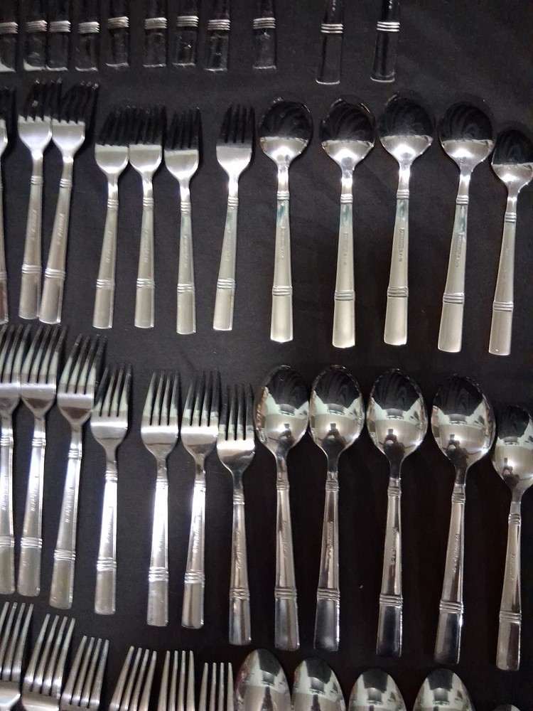 58 Pc Set Cambridge Braylen Mirror Stainless Bands Flatware Silverware