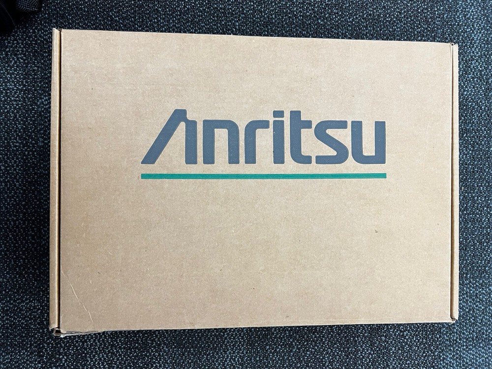 Anritsu SiteMaster S331C Cable / Antenna & Spectrum Analyzer