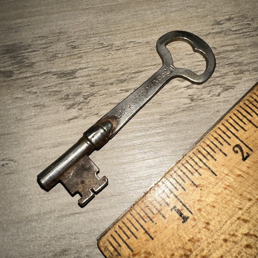 Antique Lockwood Mfg. Co. Skeleton Key  #5 Round Solid Barrel