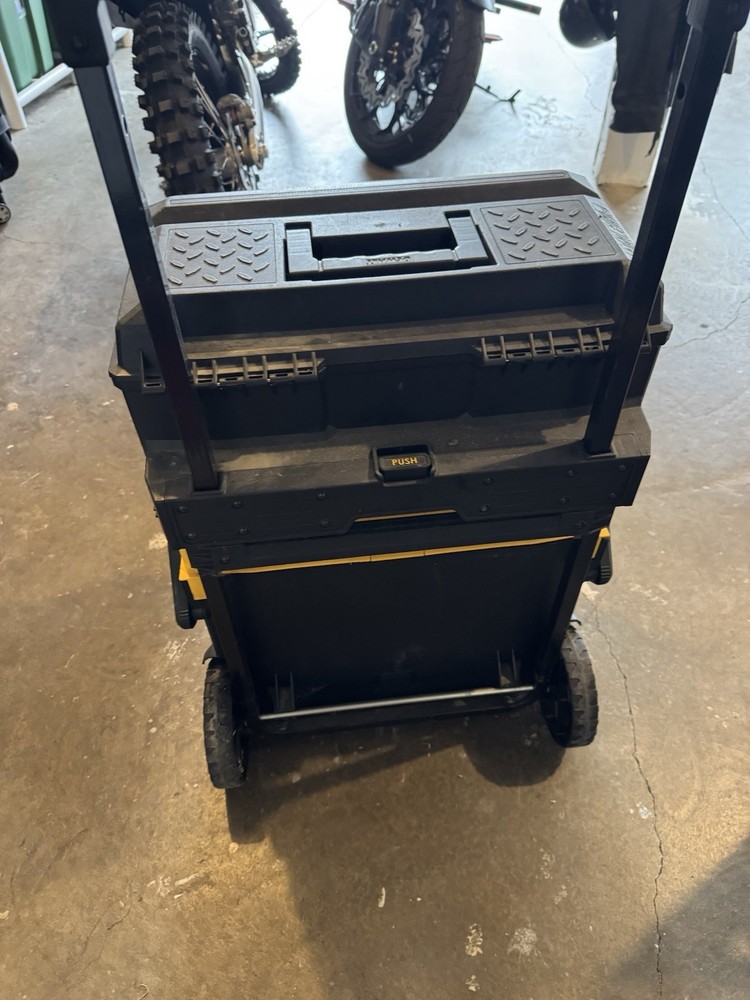 Dewalt Rolling Toolbox