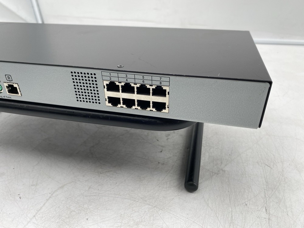 Dell PowerEdge 180AS Console Switch 8 Port