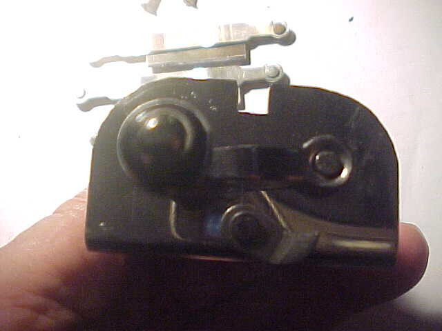 ANTIQUE RAZOR BLADE SHARPENER IN ORIGNAL BOX