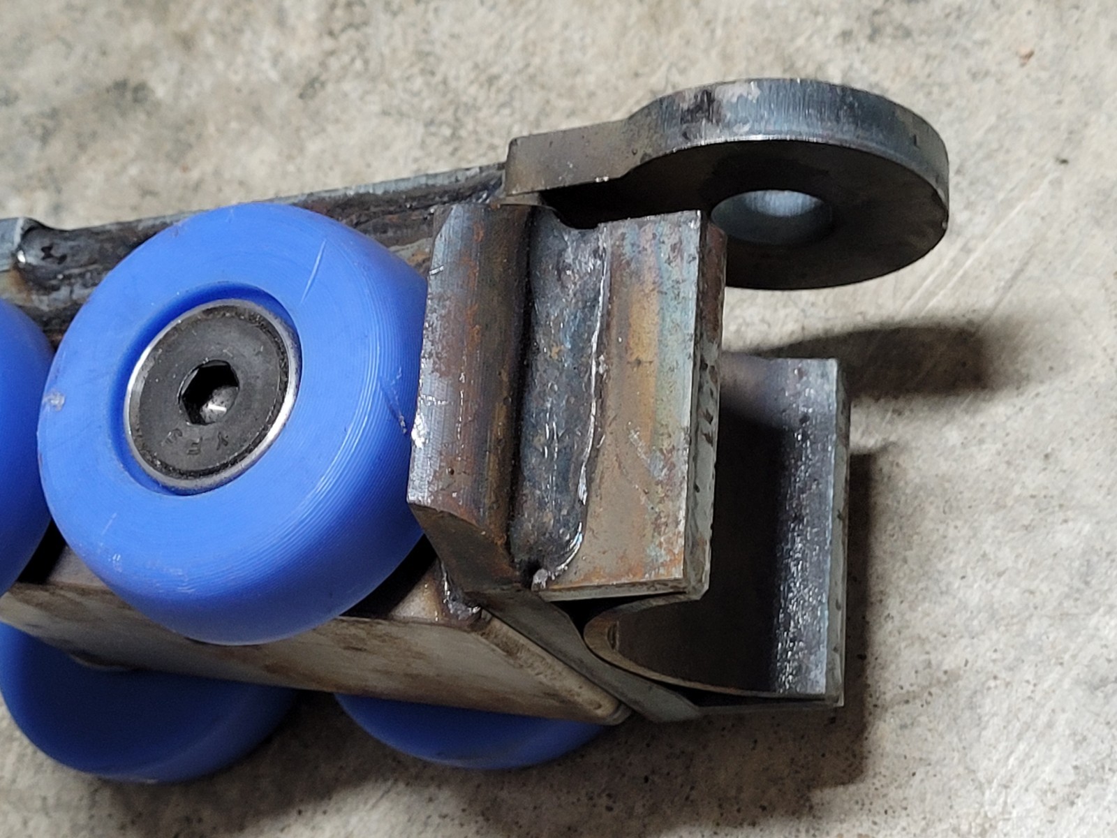 x2 Custom Made Dolly track skate wheels /Speed rail Linkable