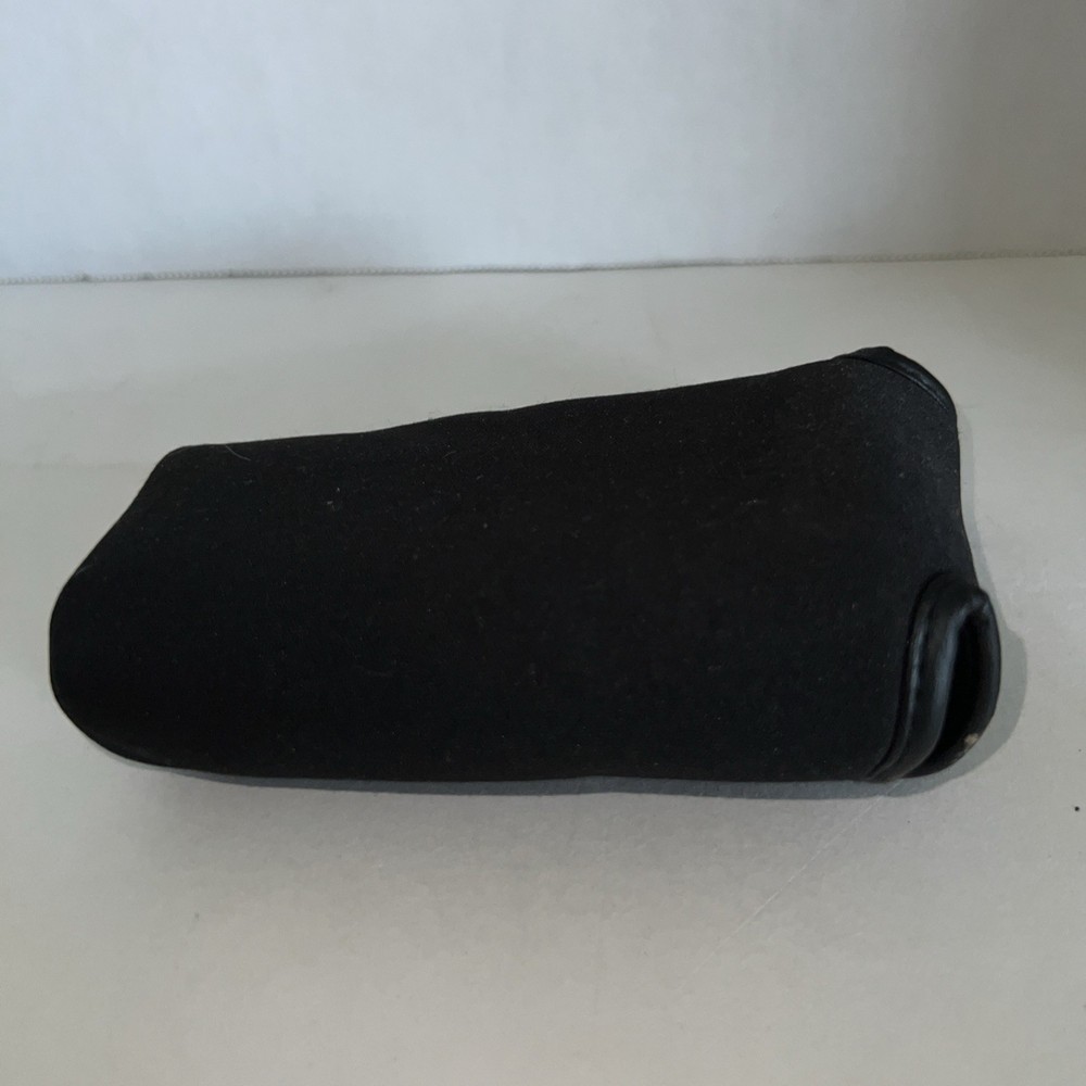 Nikon MS-D10 AA Battery Holder & Case