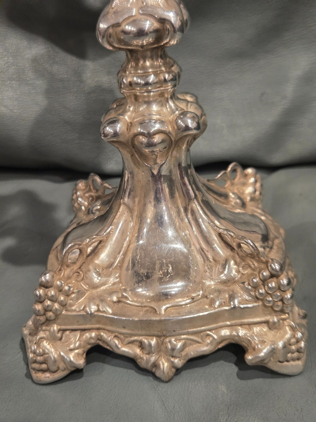 2 x Silver Candelabras, Candle holders, 947 grams .999 pure, no fillers in base.