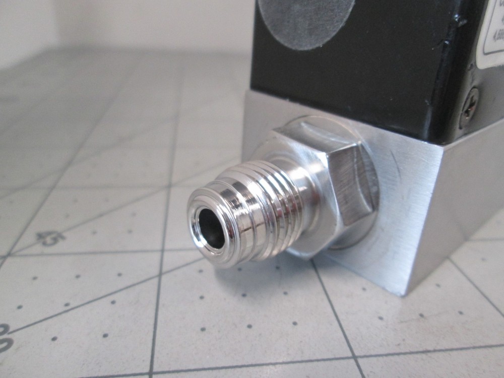 Unit, UFC-1100, N2, 500 SCCM,Mass Flow Controller, Used