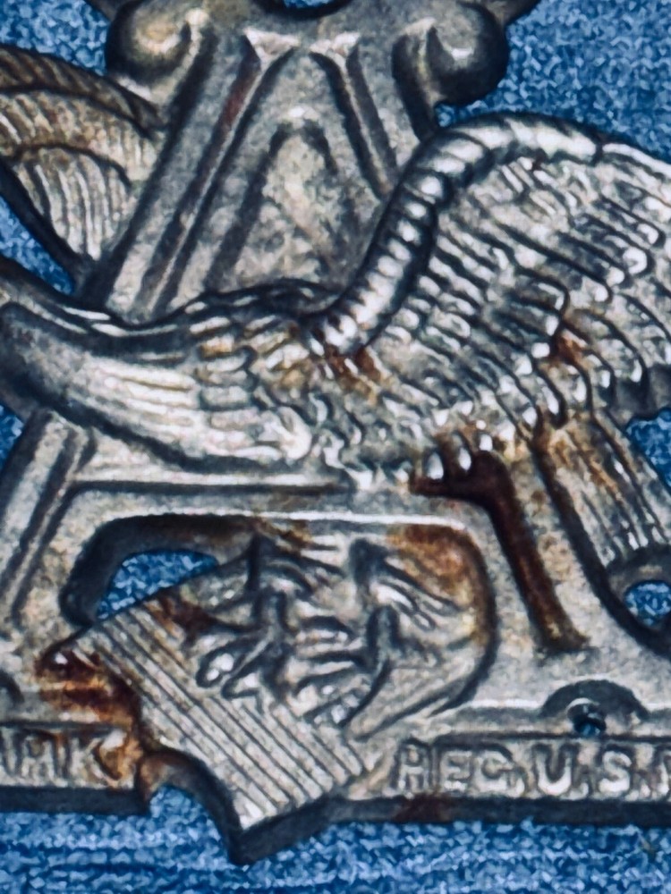 Vintage Anheuser- Busch /Budweiser Eagle Emblem