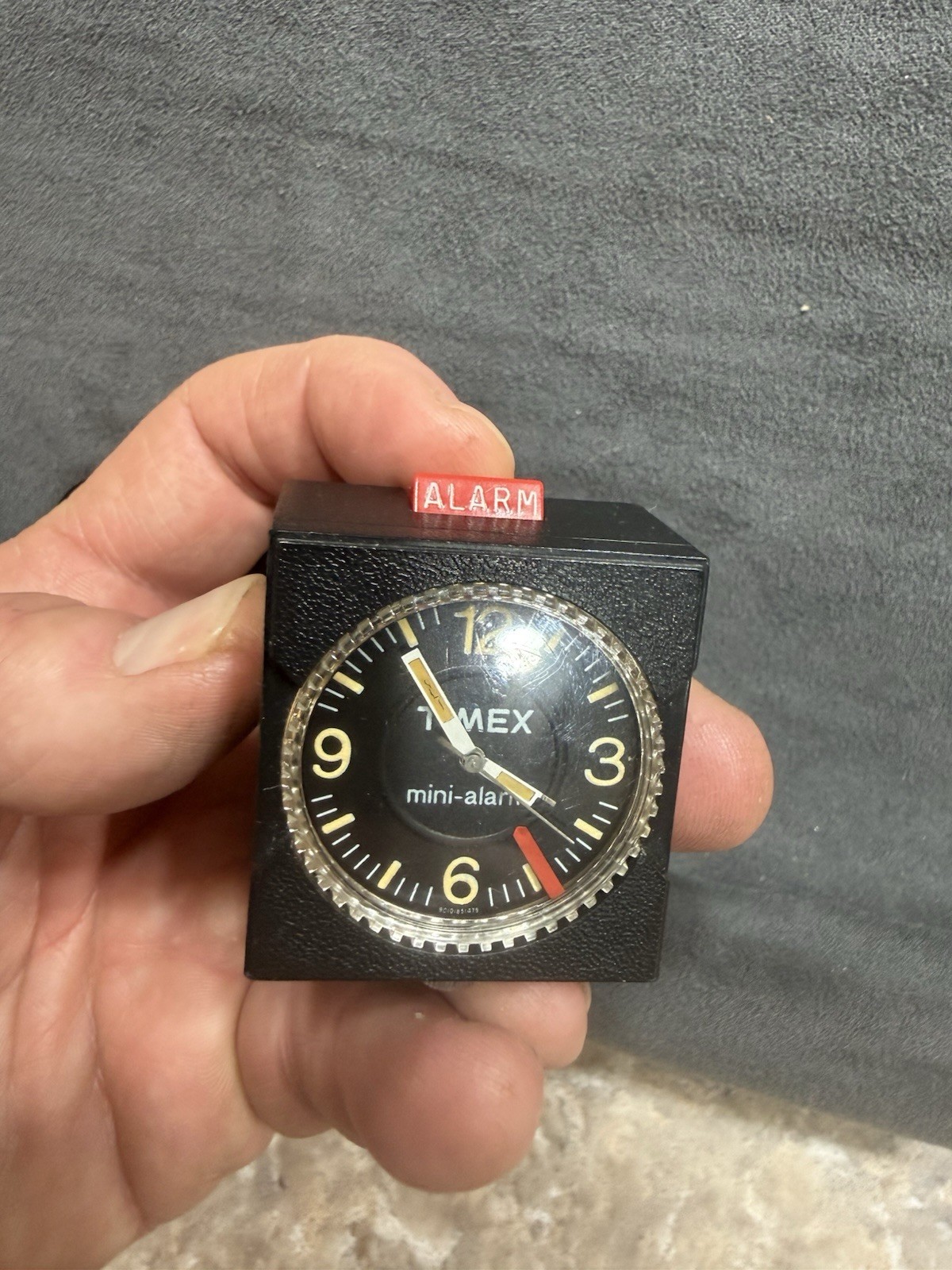 Vintage TIMEX Mini-Alarm Clock Travel Clock w Original Case Black Untested Retro