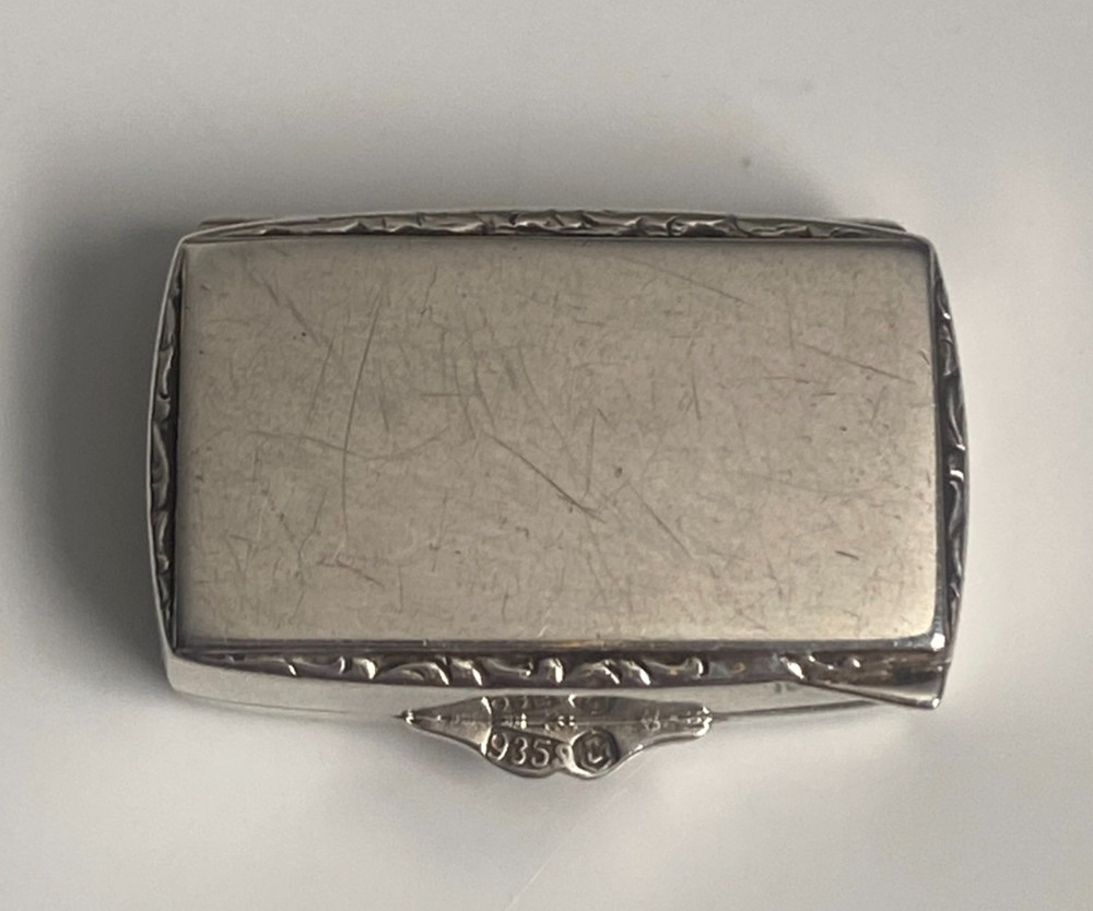 Antique c1910 Solid Silver 935 Engine Turned Pill Box Scrolling Foliage Border