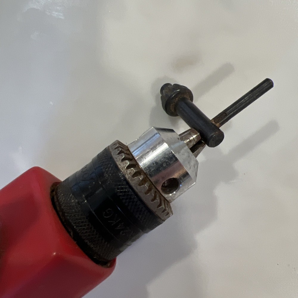 central pneumatic 3/8” Air Angle Drill # 02439