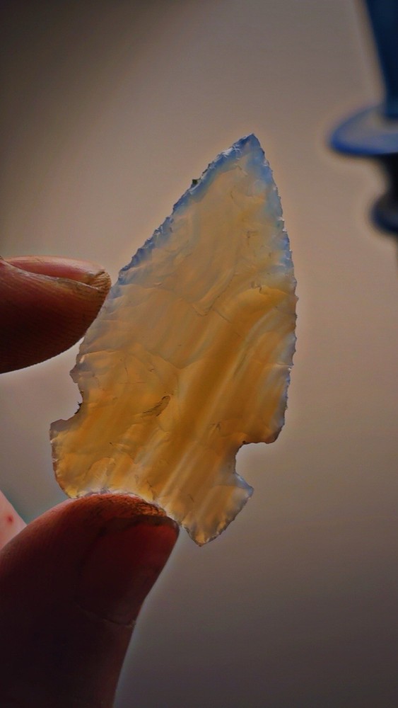 Flintknapped Laced Agate Big Sandy Style Arrowhead, Extremely Beautiful