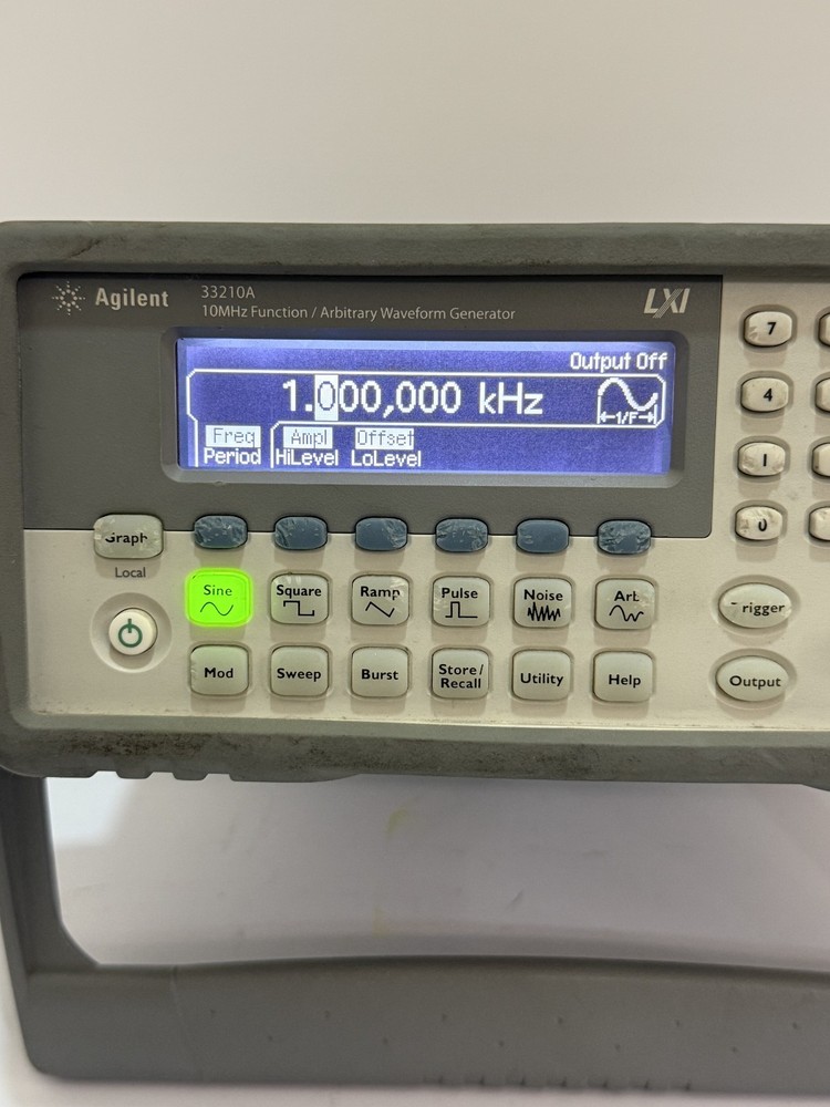 Agilent 33210A 10 MHz Function / Arbitrary Waveform Generator