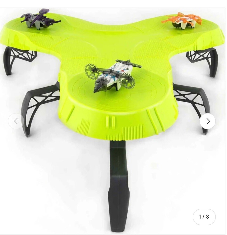 HEXBUG Gladiators Battling Robots Stadium Plus-3- Gladiators BATTLE STRATEGY KIT