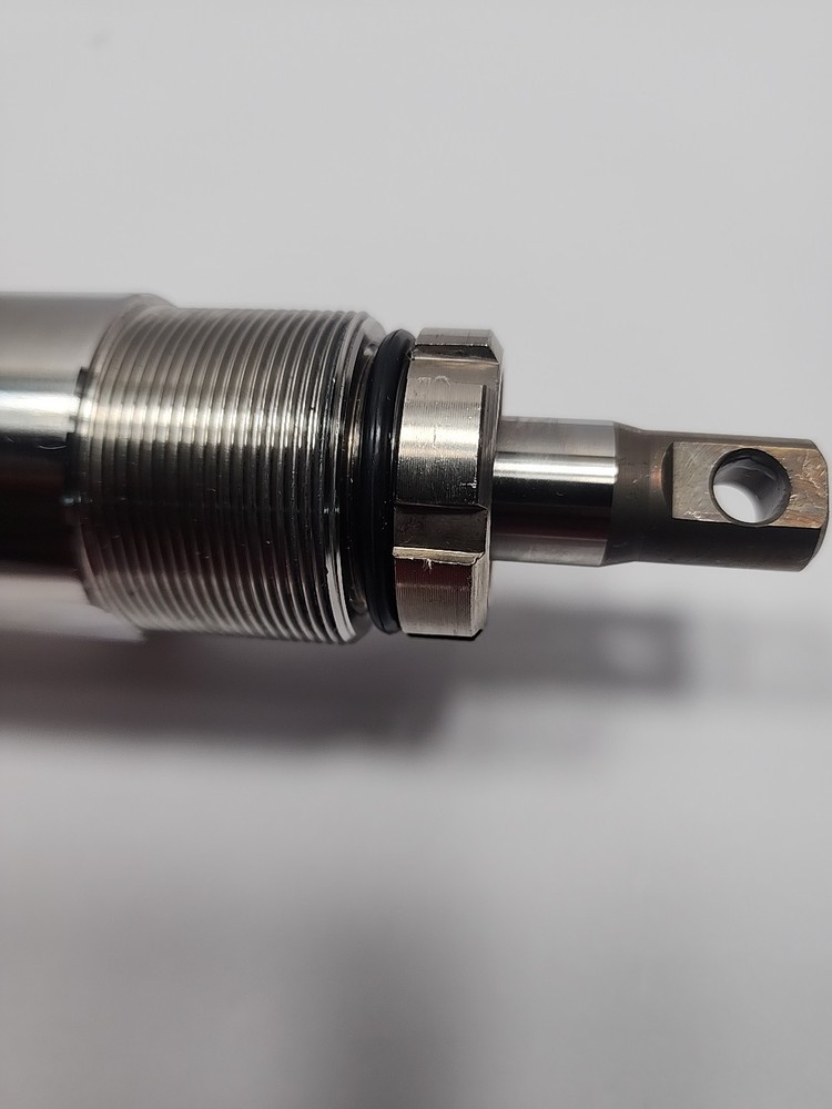 Graco 16Y598 - Endurance Chromex Piston Pump