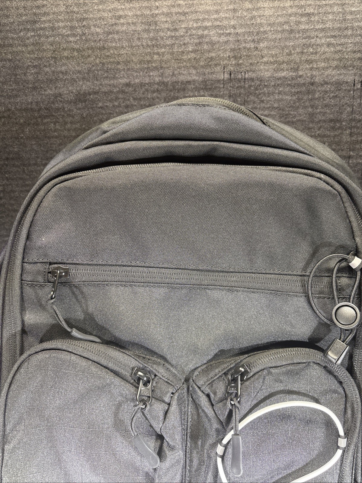 NWT-Amalodie Outdoor Recreation Backpack Black Adjustable Size 20 x 14 Terylene