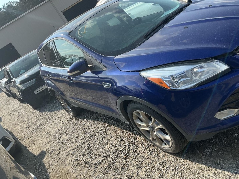 ESCAPE 2013 Glove Box 4974935