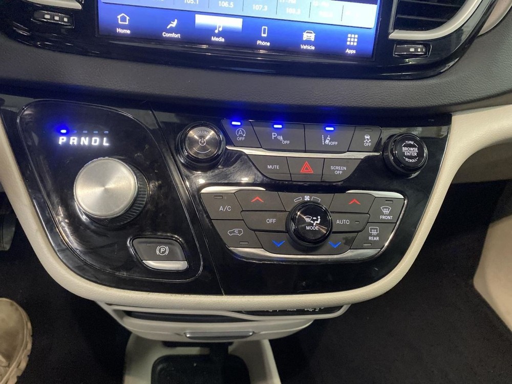 Camera/Projector Camera Front View Fits 21 PACIFICA 1061407