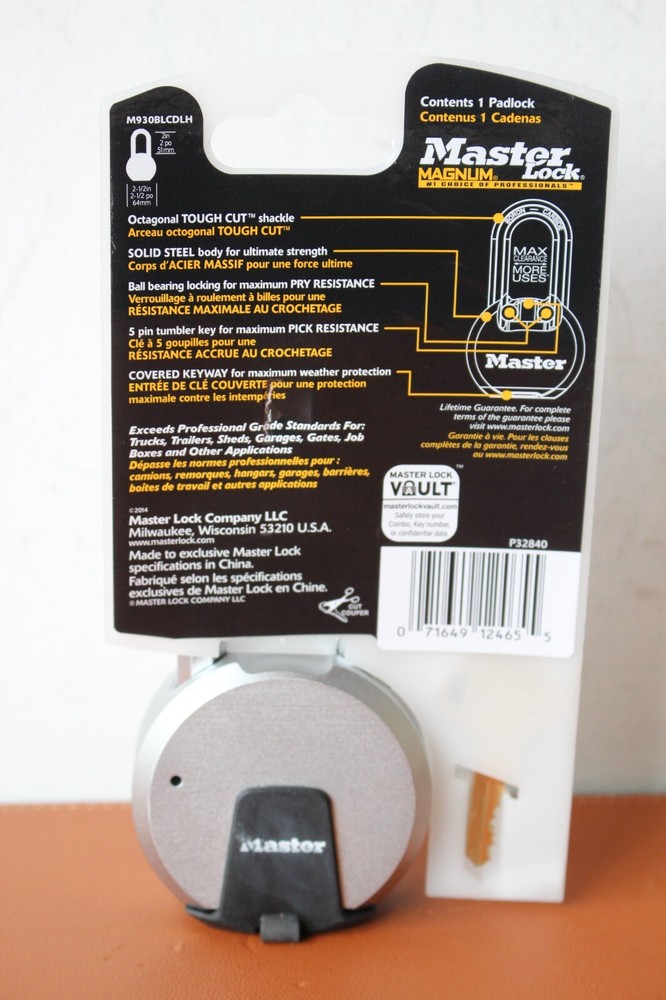 Master Lock M930BLCDLH Magnum Solid Body Padlock