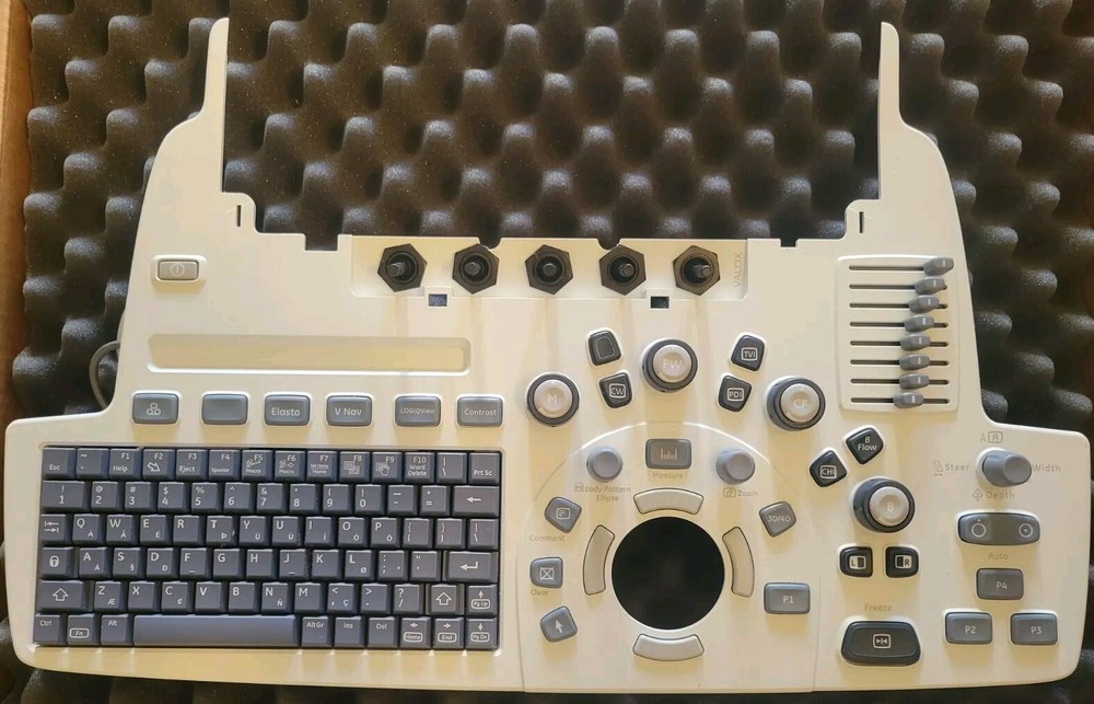GE LOGIQ E9 Lower Operator Control Panel Assembly REF# 5208000-3 Cable included.