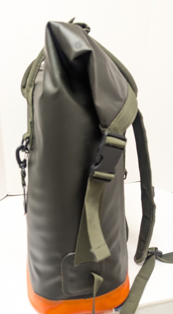 Hunter Target Roll Top Cooler Backpack Olive Green & Orange