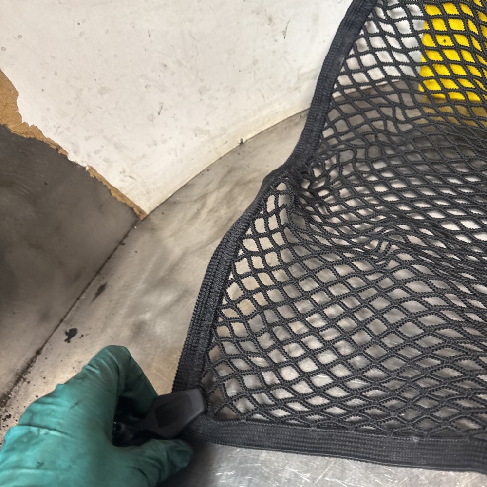 BMW E91 Boot Cargo Net Black ** 7141855