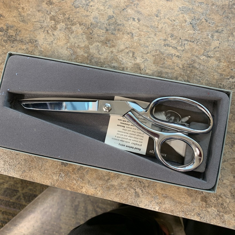 Vintage Ginger Scissors
