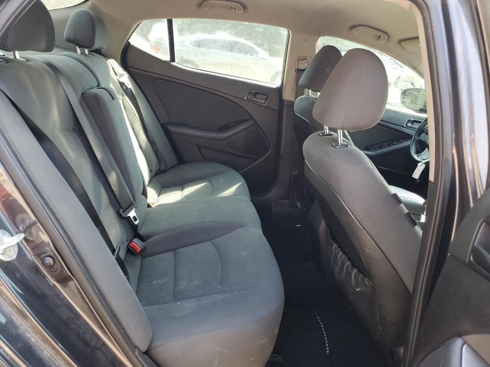 OPTIMAKIA 2015 Glove Box 4862626