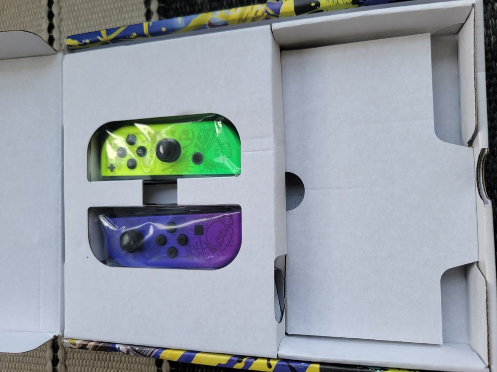 Nintendo Switch OLED Splatoon 3 Edition NEW NO CONSOLE