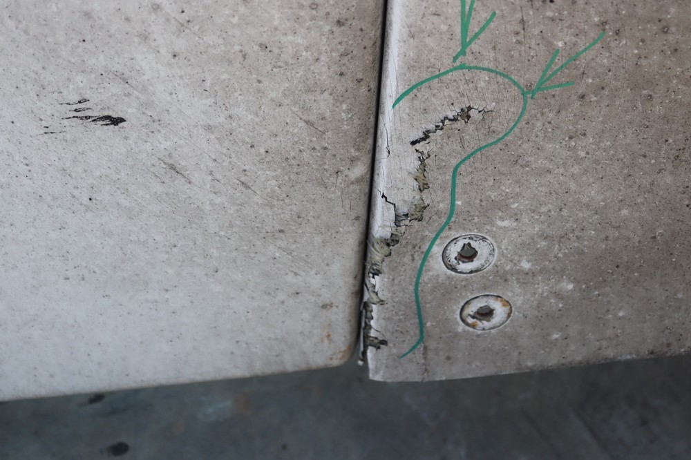 2006-2015 PETERBILT 386 CAB UPPER VISOR WIND DEFLECTOR 24 INCH OEM