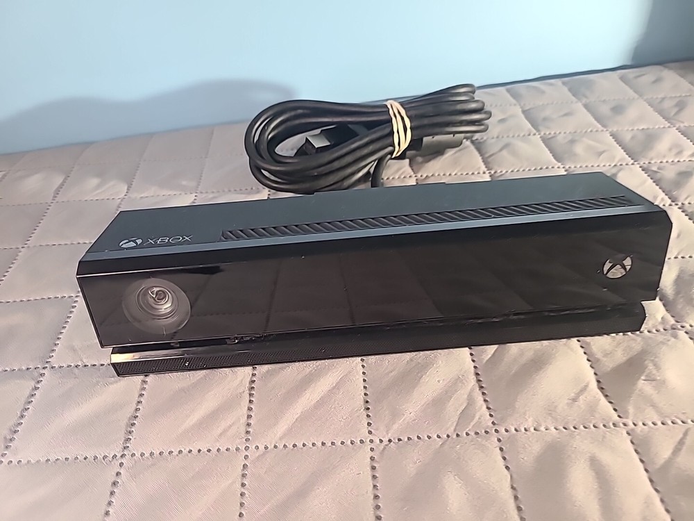 Microsoft Kinect Sensor for Xbox One Model 1520 *Tested & Free-Ship*