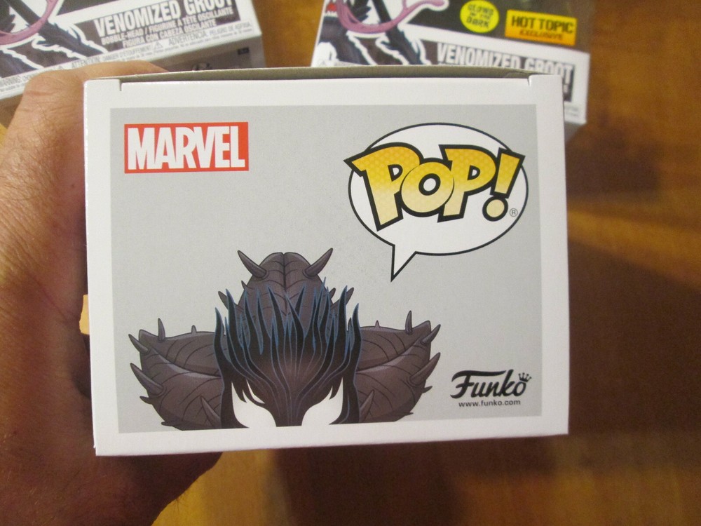 FUNKO POP MARVEL VENOM VENOMIZED GROOT 511 GITD GLOWS IN THE DARK HOT TOPIC READ