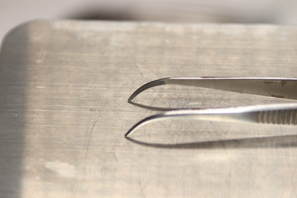 V. Mueller Eye Dressing Forceps 4 " Fine Serrated OP3190