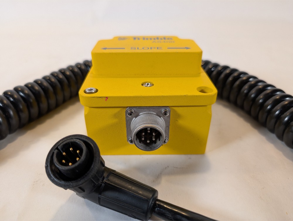 Trimble AS400 GPS Grade Control Angle Slope Sensor GCS900 w cable