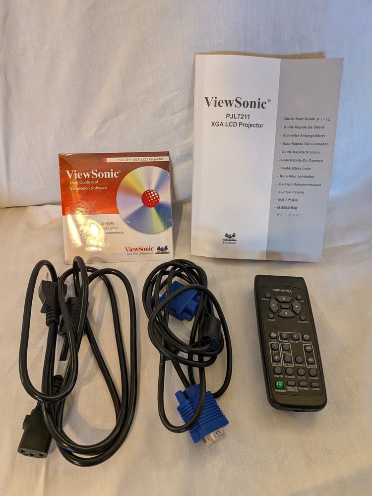 ViewSonic PJL7211 XGA LCD Projector