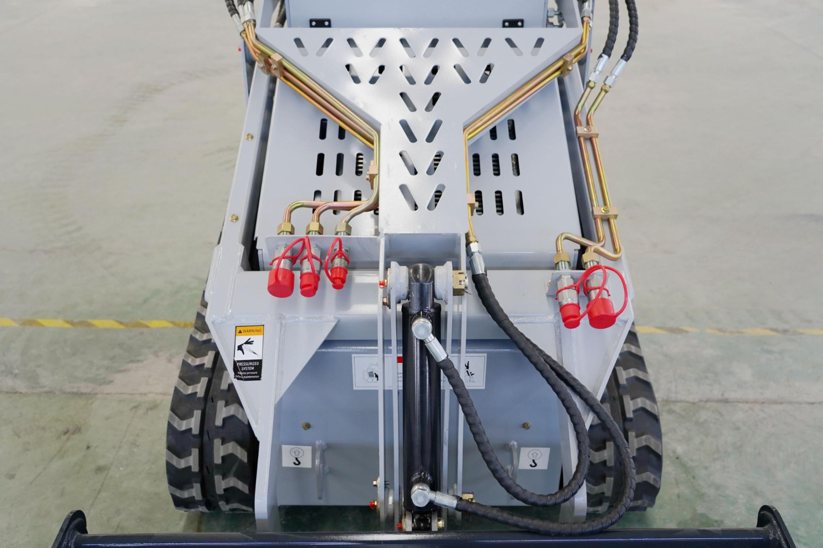 480 Tracked EPA 23HP 739cc Mini Skid Steer w/ Pallet Fork 12.7GPM 3-Pumps IN USA