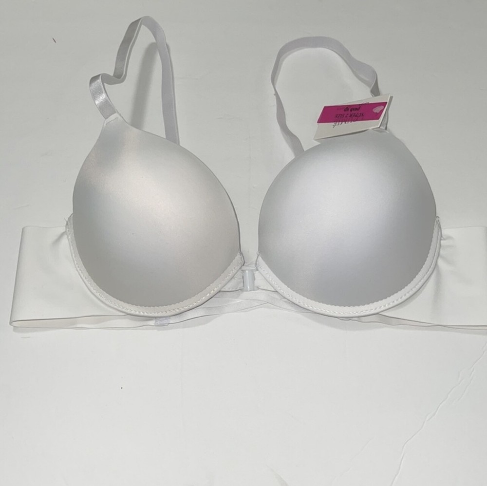 Super Extra Push Up Bombshell Bra Front Close. Very comparable with VS Bra. NWT