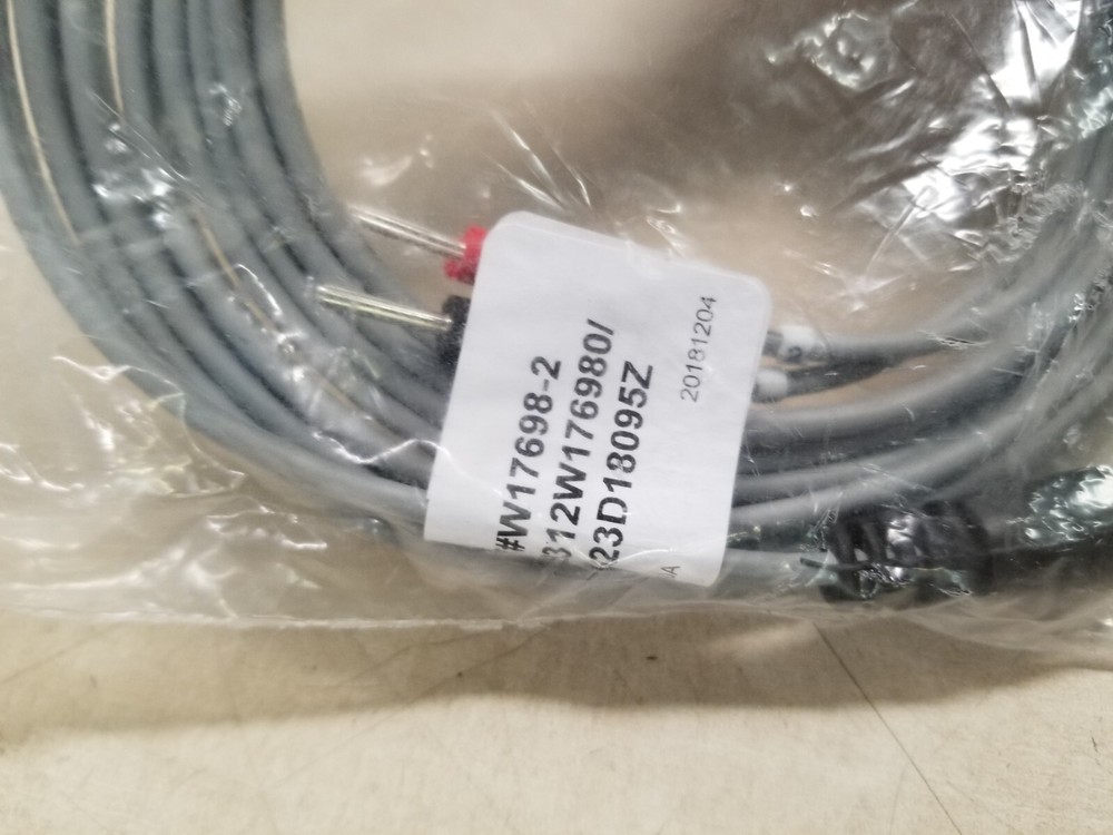CMP W17698-2 STRAIGHT 0.040" 4-SOCKET IFC LEAD WIRE