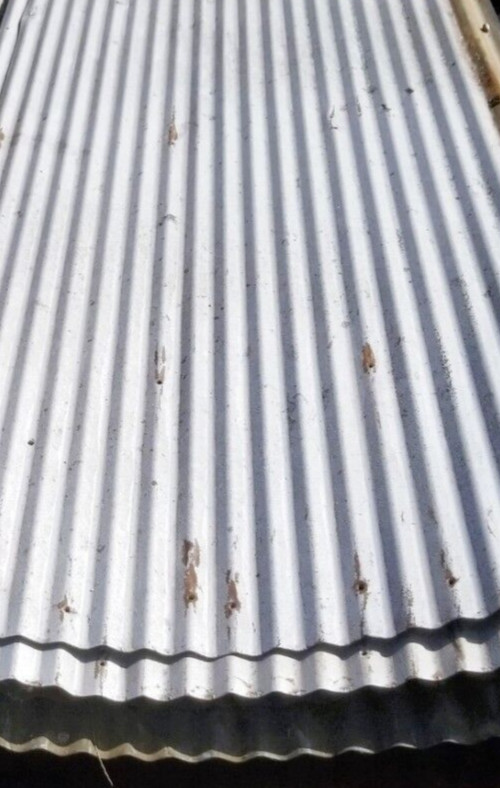 5 pcs. 3' x 2' (30 sq.ft ) Reclaimed Metal Corrugated Barn Roofing Tin (A-1)