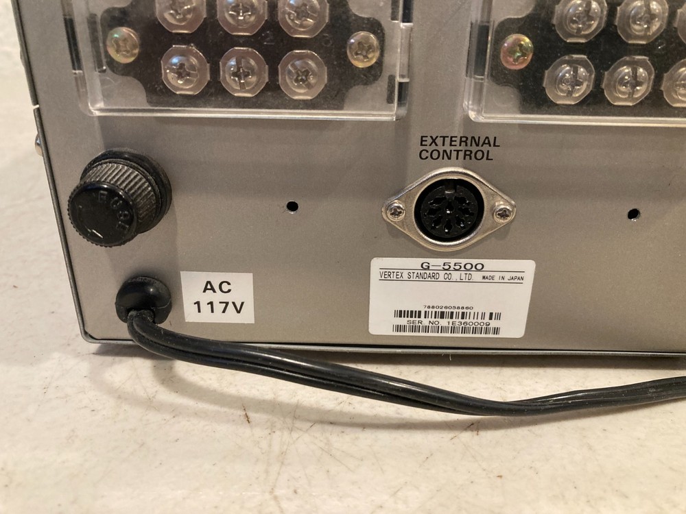 Yaesu controller G-5500 Elevation - Azimuth Dual Controller