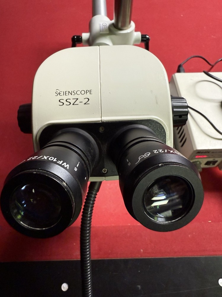 Scienscope SSZ-2 Microscope Body Stand Eyepieces TESTED Light