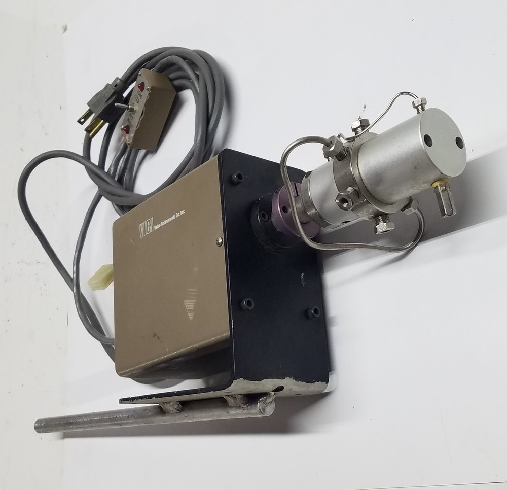 Valco Instruments E60 Vici Pump w/ Wired Remote Switch