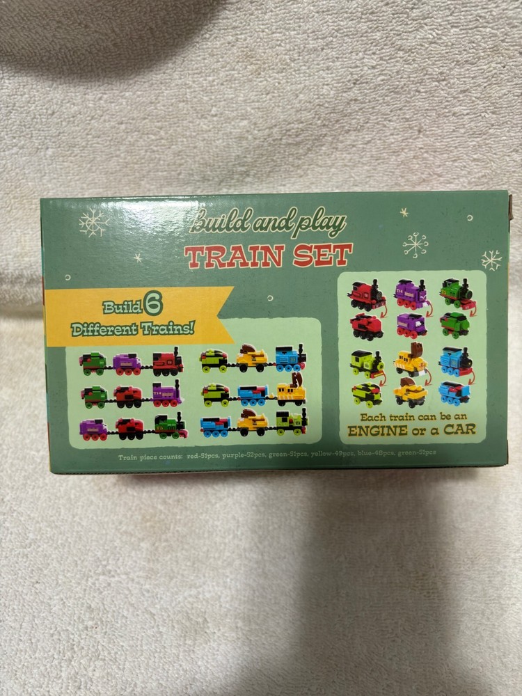 BUILD AND PLAY TRAIN SET NEW