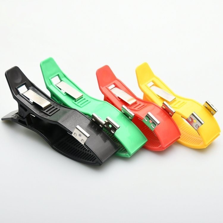 ECG Accessory Kit:4 Universal Limb Clips + Blue Rubber Bulb for ECG Machine