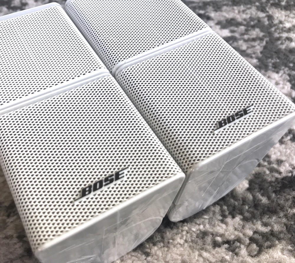 2 Bose MINT Jewel Double Cube Premium Speakers Flawless White