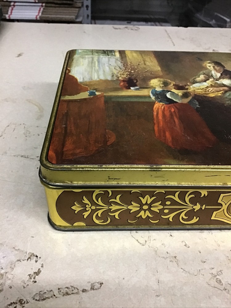 Vintage Biscuit Tin Bernard de Hoog DBF