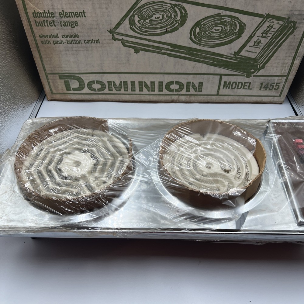 Mint 1966 Dominion Model 1455 Double Element Buffet Range