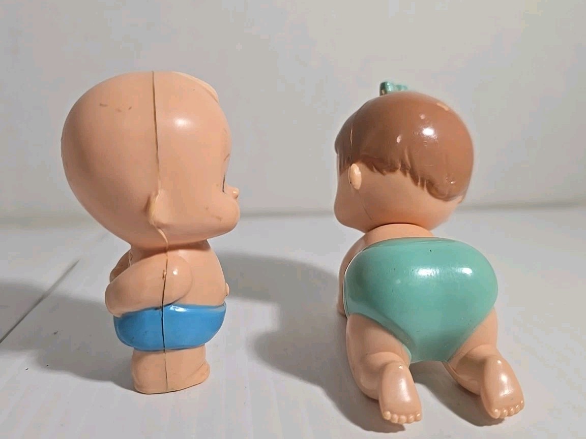Lot Of 2 Vtg 1977 Tomy Wind Up Toys Baby Girl Crawling & Boy Walking Taiwan WORK