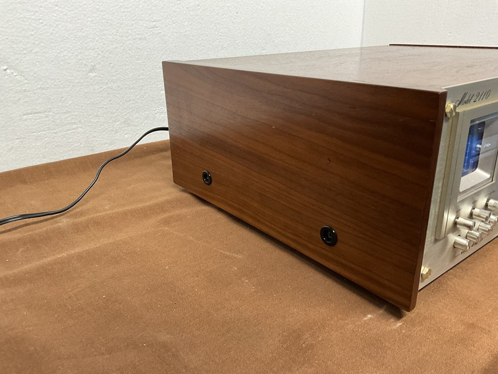 Marantz Model 2110 Stereophonic Tuner