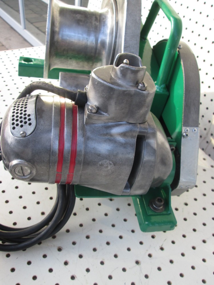 GREENLEE 640 CABLE TUGGER WIRE 4000lb. Ready to pull