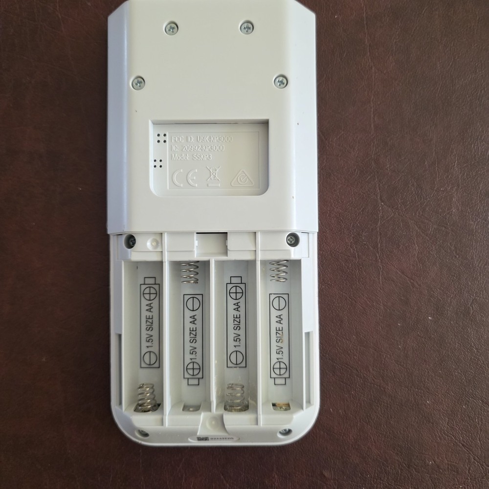 SimpliSafe SSKP3 Wireless Security Keypad White Alpha Numeric Programmable